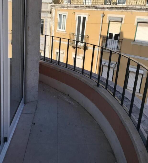 Cosy 2 Bedrooms Apartment In Arroios - Ssl 3A Lisboa Dış mekan fotoğraf
